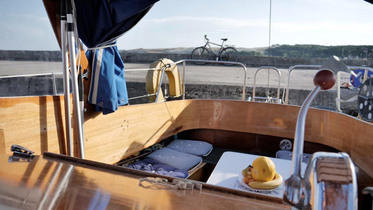 Hotel "Om" Yacht Nida Exteriér fotografie